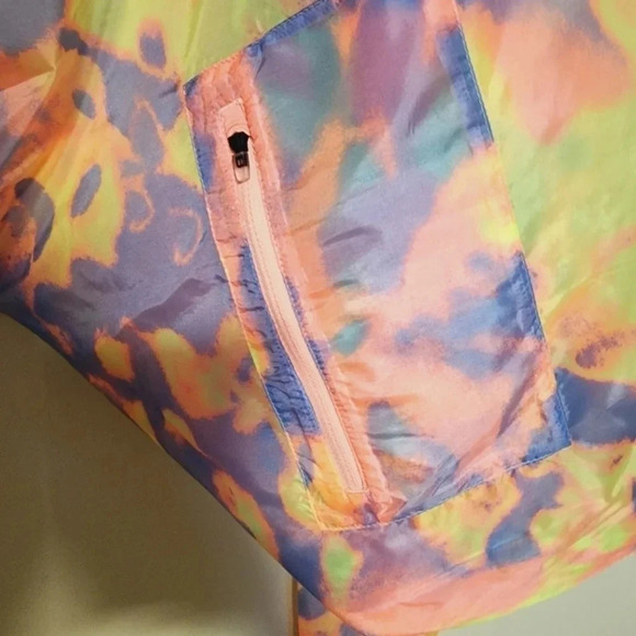 Under Armour Run Storm Up Light Sport Windbreak Jacket size L - Picture 8 of 13